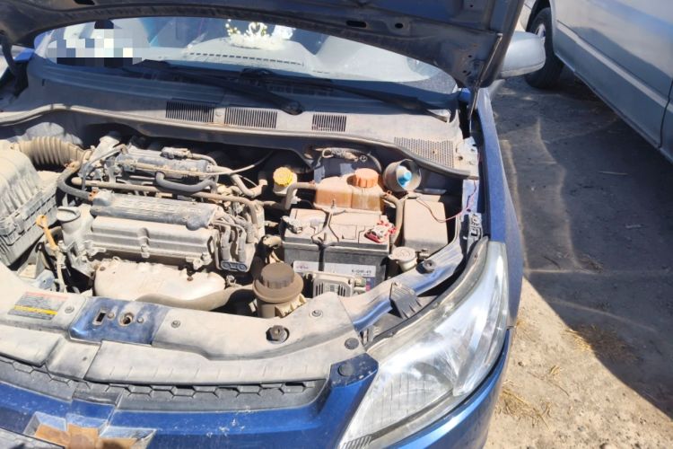 Used Chevrolet Sail 2013 Sedan 1.2L Manual Warm Edition Engine Bay Left