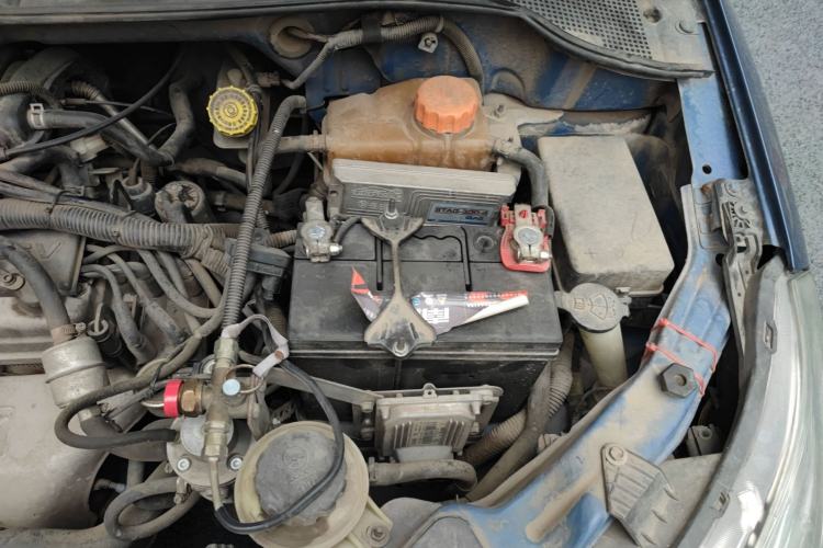 Used Chevrolet Sail 2013 Sedan 1.2L Manual Fashion Edition Engine Bay Left