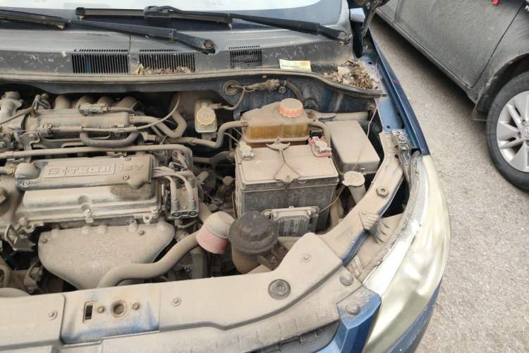 Used Chevrolet Sail 2013 Sedan 1.2L Manual Warm Edition Engine Bay Left