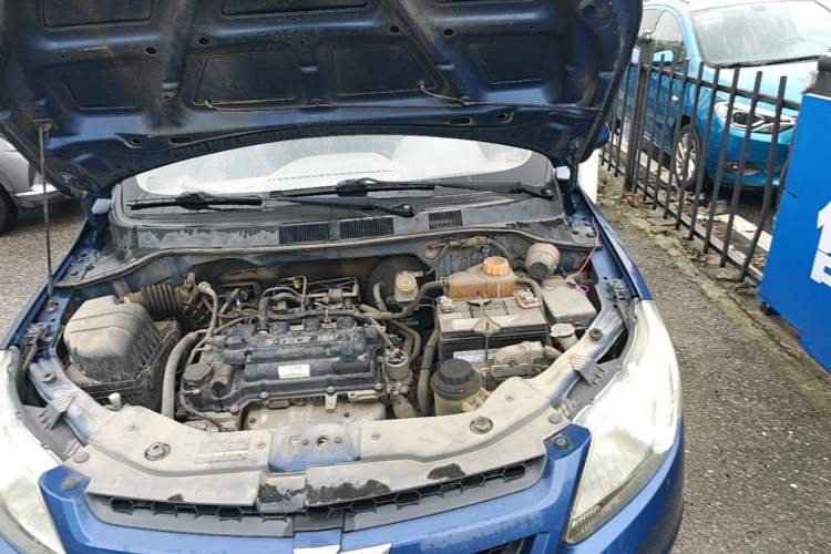 Used Chevrolet Sail 2013 Sedan 1.4L Manual - Youyi Happiness Edition Engine Bay Left