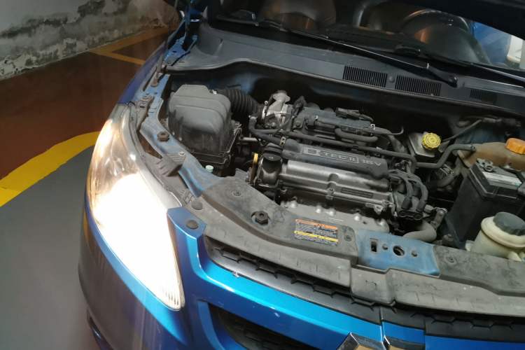 Used Chevrolet Sail 2013 Sedan 1.2L Manual Fashionable Happiness Edition Engine Bay Right