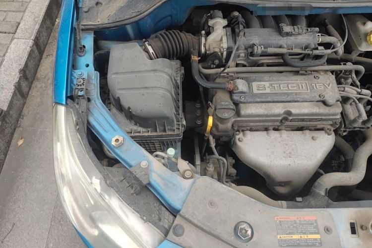 Used Chevrolet Sail 2013 Sedan 1.2L Manual Warm Edition Engine Bay Right