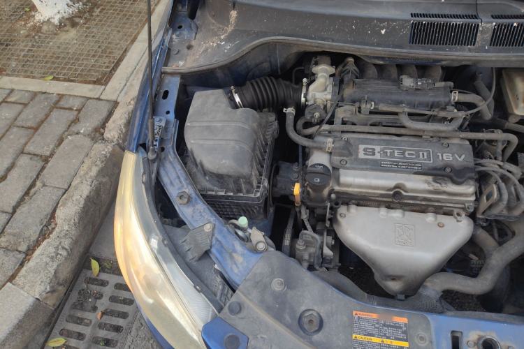 Used Chevrolet Sail 2013 Sedan 1.2L Manual Warm Edition Engine Bay Right