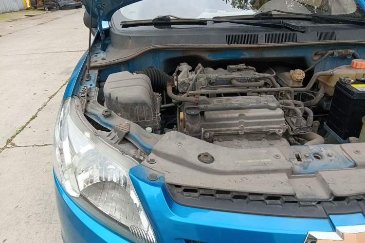 Used Chevrolet Sail 2013 Sedan 1.2L Manual Warm Edition Engine Bay Right