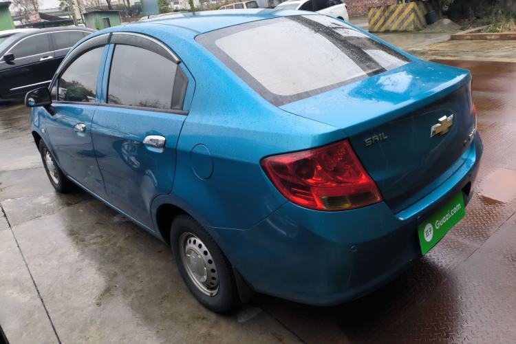 Used Chevrolet Sail 2013 Sedan 1.2L Manual Warm Edition Exterior 3