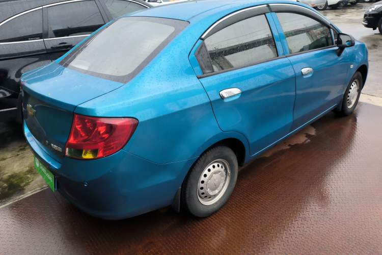 Used Chevrolet Sail 2013 Sedan 1.2L Manual Warm Edition Exterior 5