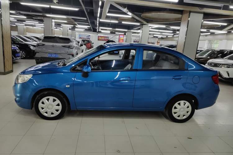 Used Chevrolet Sail 2013 Sedan 1.4L Manual - Youyi Happiness Edition Exterior 5