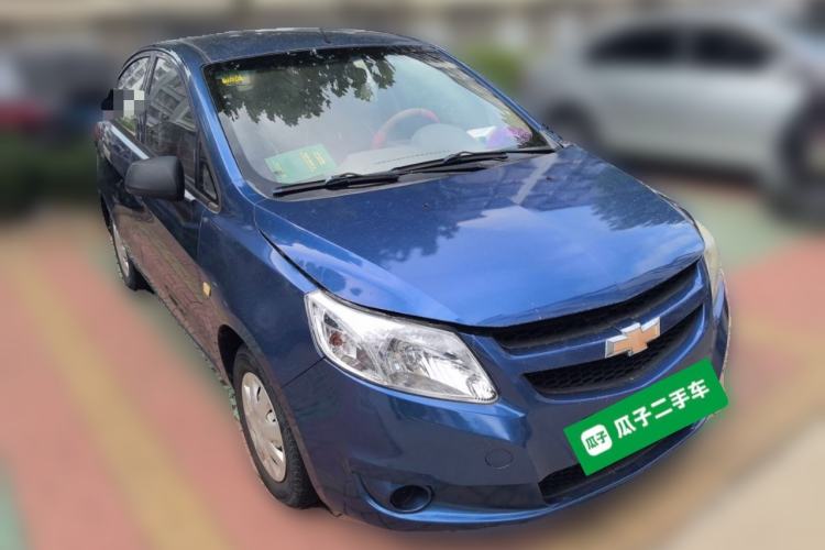 Used Chevrolet Sail 2013 Sedan 1.2L Manual Warm Edition Front Right 45 Deg