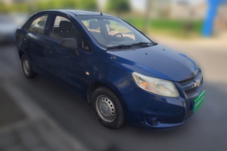 Used Chevrolet Sail 2013 Sedan 1.2L Manual Warm Edition Front Right 45 Deg