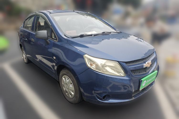 Used Chevrolet Sail 2013 Sedan 1.2L Manual Fashion Edition Front Right 45 Deg