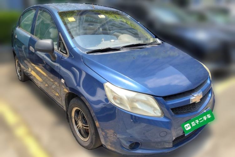 Used Chevrolet Sail 2013 Sedan 1.2L Manual Warm Edition Front Right 45 Deg