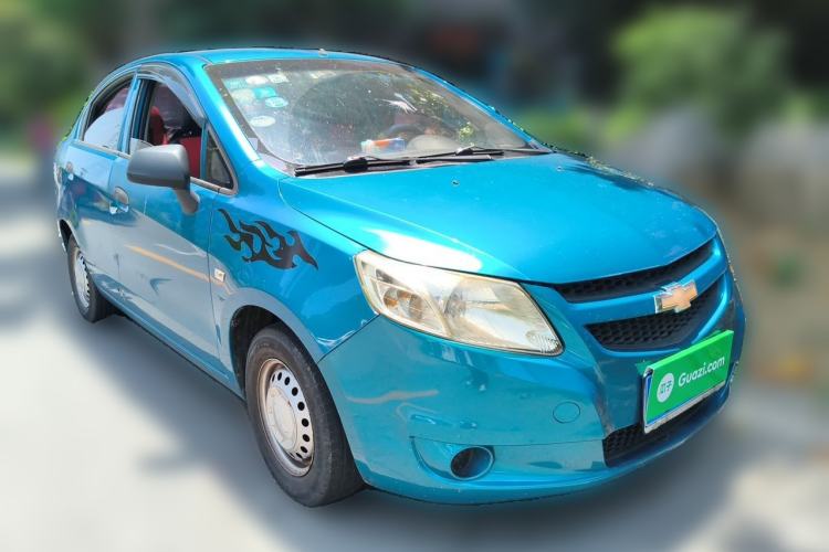 Used Chevrolet Sail 2013 Sedan 1.2L Manual Warm Edition Front Right 45 Deg