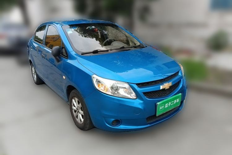 Used Chevrolet Sail 2013 Sedan 1.2L Manual Warm Edition Front Right 45 Deg