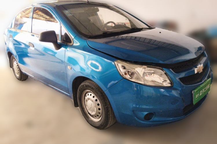 Used Chevrolet Sail 2013 Sedan 1.2L Manual Fashionable Happiness Edition Front Right 45 Deg