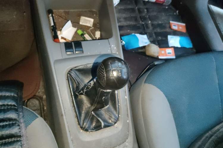 Used Chevrolet Sail 2013 Sedan 1.2L Manual Warm Edition Gear Lever