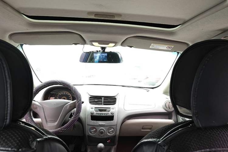 Used Chevrolet Sail 2013 Sedan 1.4L Manual - Youyi Happiness Edition Headliner