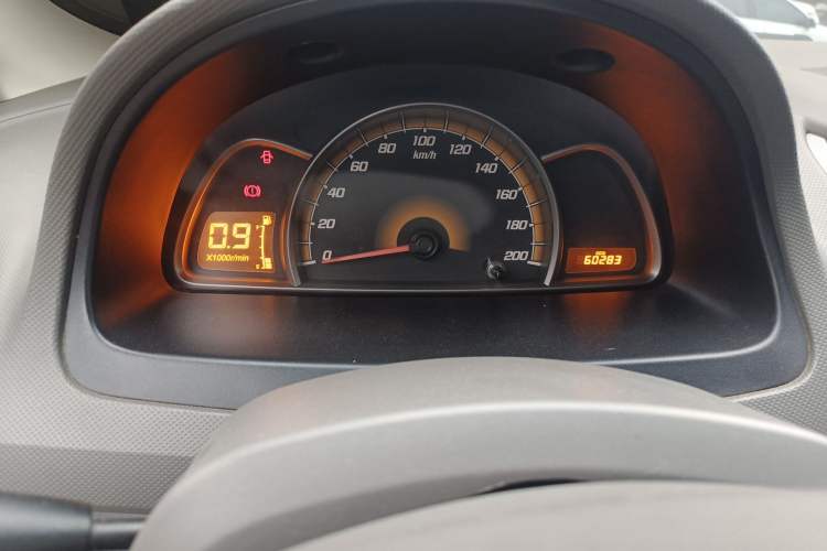 Used Chevrolet Sail 2013 Sedan 1.4L Manual - Youyi Happiness Edition Instrument Cluster