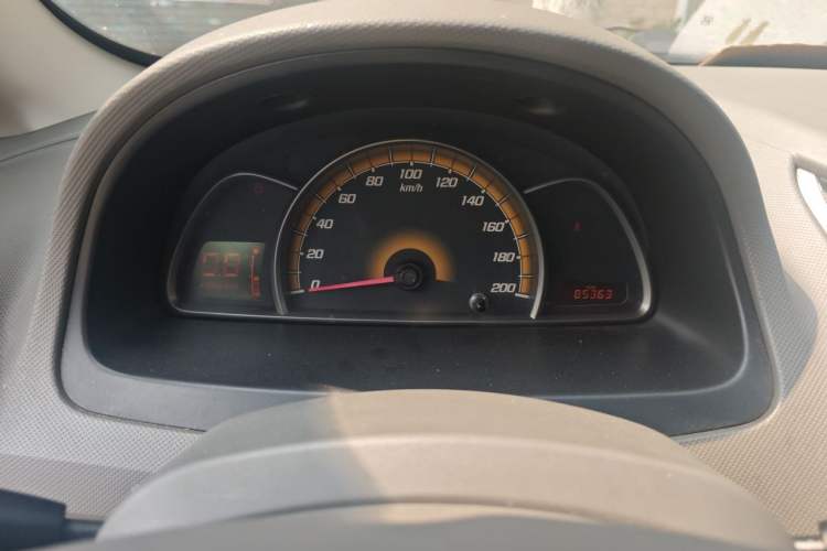 Used Chevrolet Sail 2013 Sedan 1.4L Manual Happiness Edition II Instrument Cluster