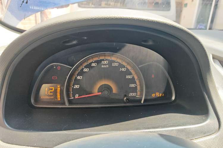 Used Chevrolet Sail 2013 Sedan 1.4L Manual Elegance Edition Instrument Cluster