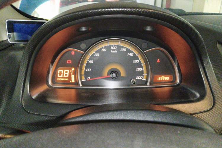 Used Chevrolet Sail 2013 Sedan 1.2L Manual Fashionable Happiness Edition Instrument Cluster