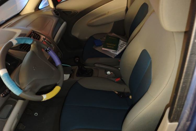 Used Chevrolet Sail 2013 Sedan 1.2L Manual Fashionable Happiness Edition Left Front Seat