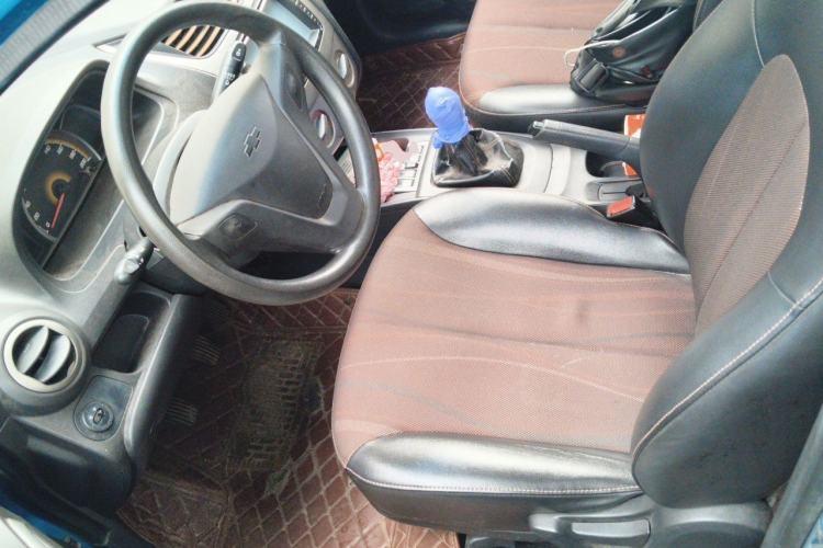 Used Chevrolet Sail 2013 Sedan 1.2L Manual Fashionable Happiness Edition Left Front Seat