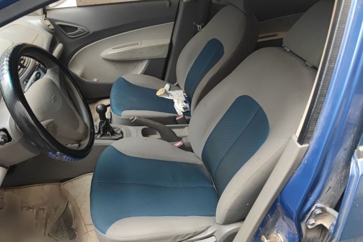 Used Chevrolet Sail 2013 Sedan 1.2L Manual Fashion Edition Left Front Seat