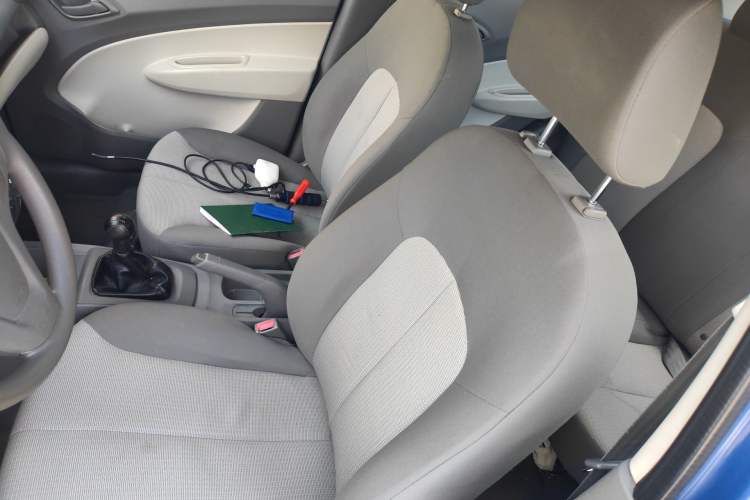 Used Chevrolet Sail 2013 Sedan 1.2L Manual Warm Edition Left Front Seat
