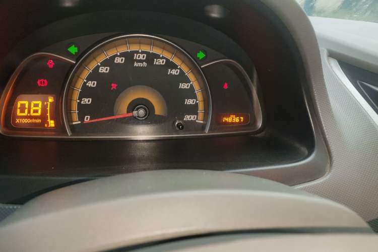 Used Chevrolet Sail 2013 Sedan 1.2L Manual Fashionable Happiness Edition Odometer Close Up