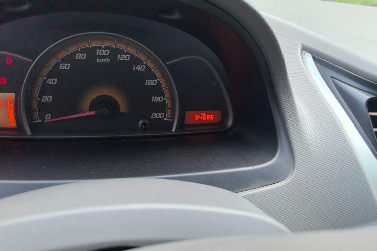 Used Chevrolet Sail 2013 Sedan 1.2L Manual Warm Edition Odometer Close Up