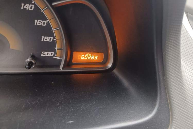 Used Chevrolet Sail 2013 Sedan 1.4L Manual - Youyi Happiness Edition Odometer Close Up