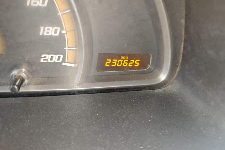Used Chevrolet Sail 2013 Sedan 1.2L Manual Fashion Edition Odometer Close Up