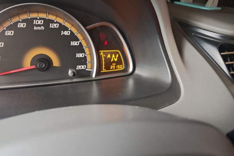 Used Chevrolet Sail 2013 Sedan 1.4L AMT Enjoy Edition Odometer Close Up