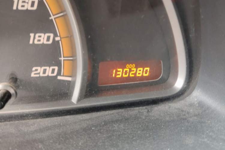 Used Chevrolet Sail 2013 Sedan 1.2L Manual Warm Edition Odometer Close Up