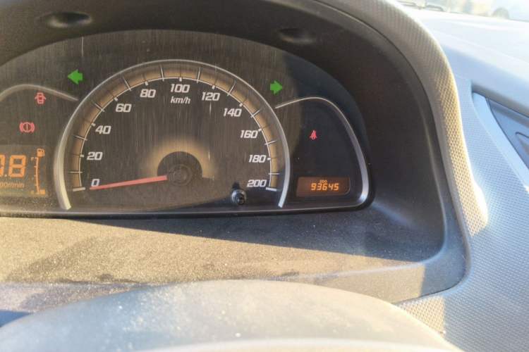 Used Chevrolet Sail 2013 Sedan 1.2L Manual Fashionable Happiness Edition Odometer Close Up