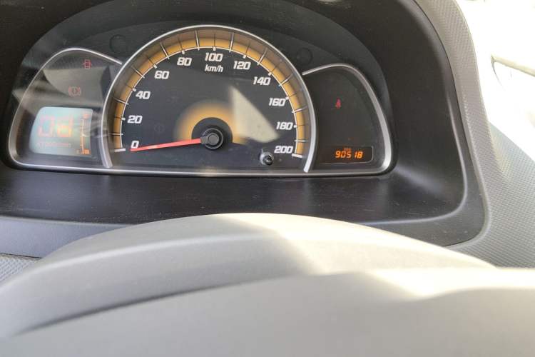 Used Chevrolet Sail 2013 Sedan 1.2L Manual Fashion Edition Odometer Close Up