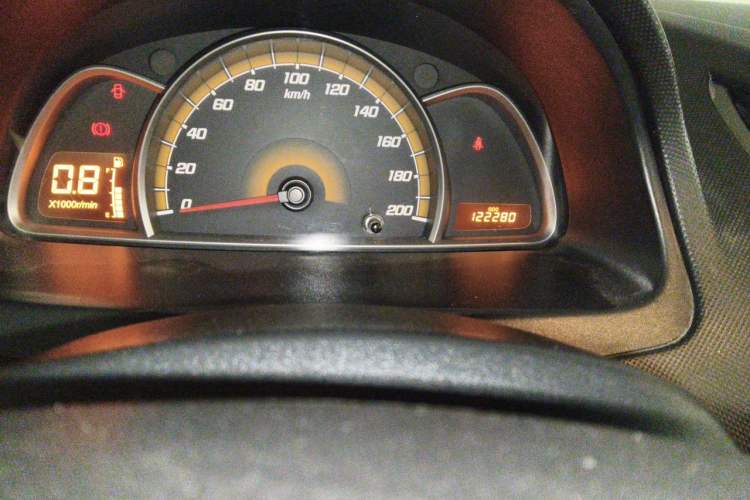 Used Chevrolet Sail 2013 Sedan 1.2L Manual Fashionable Happiness Edition Odometer Close Up