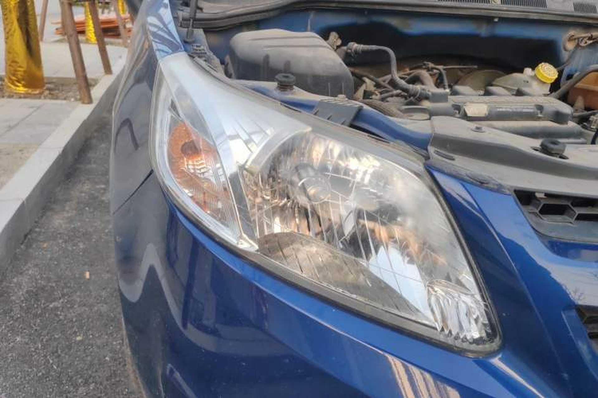 Used Chevrolet Sail 2013 Sedan 1.4L Manual - Youyi Happiness Edition Right Front Headlight