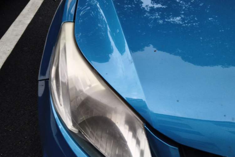 Used Chevrolet Sail 2013 Sedan 1.2L Manual Fashionable Happiness Edition Right Front Headlight