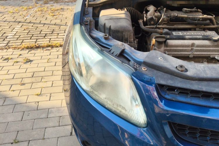 Used Chevrolet Sail 2013 Sedan 1.2L Manual Fashionable Happiness Edition Right Front Headlight