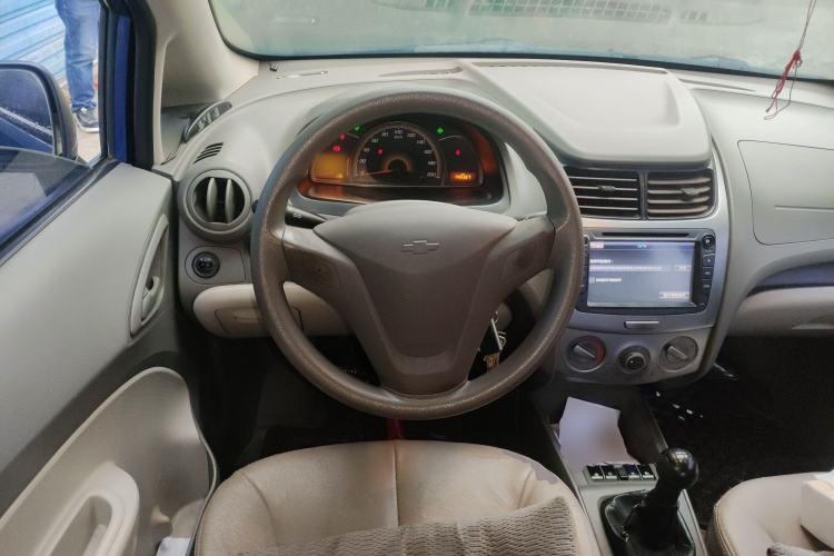 Used Chevrolet Sail 2013 Sedan 1.2L Manual Fashionable Happiness Edition Steering Wheel