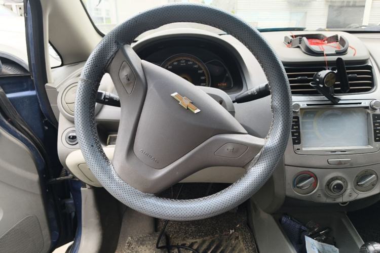 Used Chevrolet Sail 2013 Sedan 1.4L Manual Ideal Edition Steering Wheel