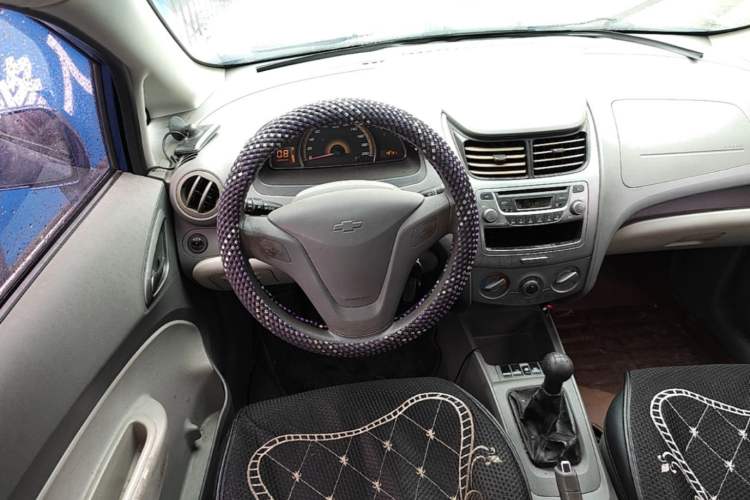 Used Chevrolet Sail 2013 Sedan 1.4L Manual - Youyi Happiness Edition Steering Wheel