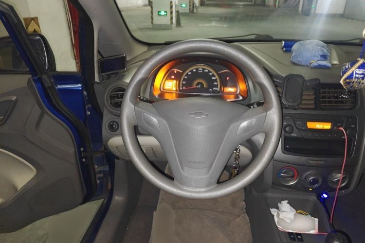 Used Chevrolet Sail 2013 Sedan 1.2L Manual Fashion Edition Steering Wheel