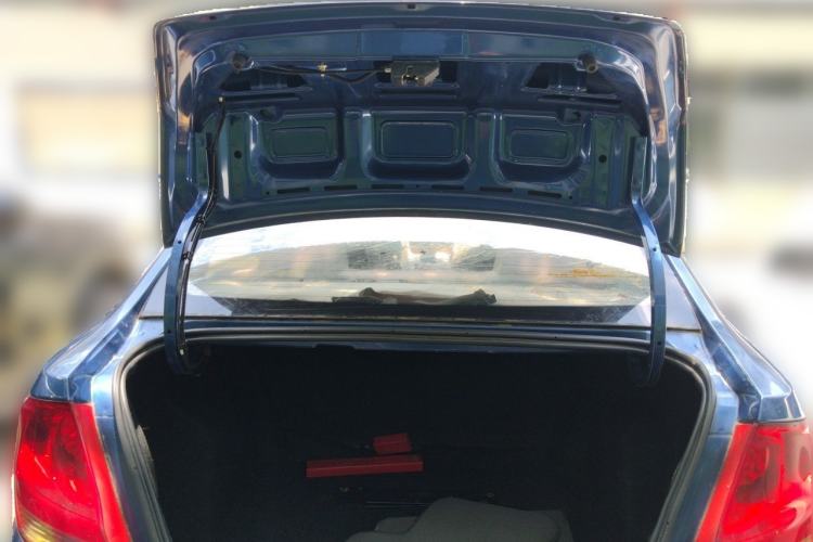 Used Chevrolet Sail 2013 Sedan 1.2L Manual Warm Edition Trunk