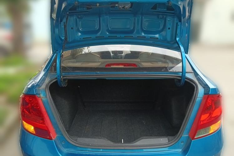 Used Chevrolet Sail 2013 Sedan 1.2L Manual Warm Edition Trunk