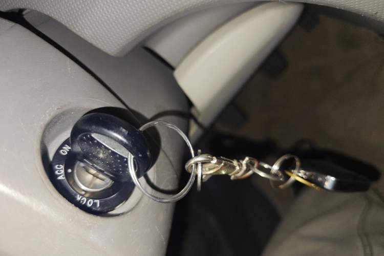 Used Chevrolet Sail 2013 Sedan 1.2L Manual Fashion Edition Vehicle Key