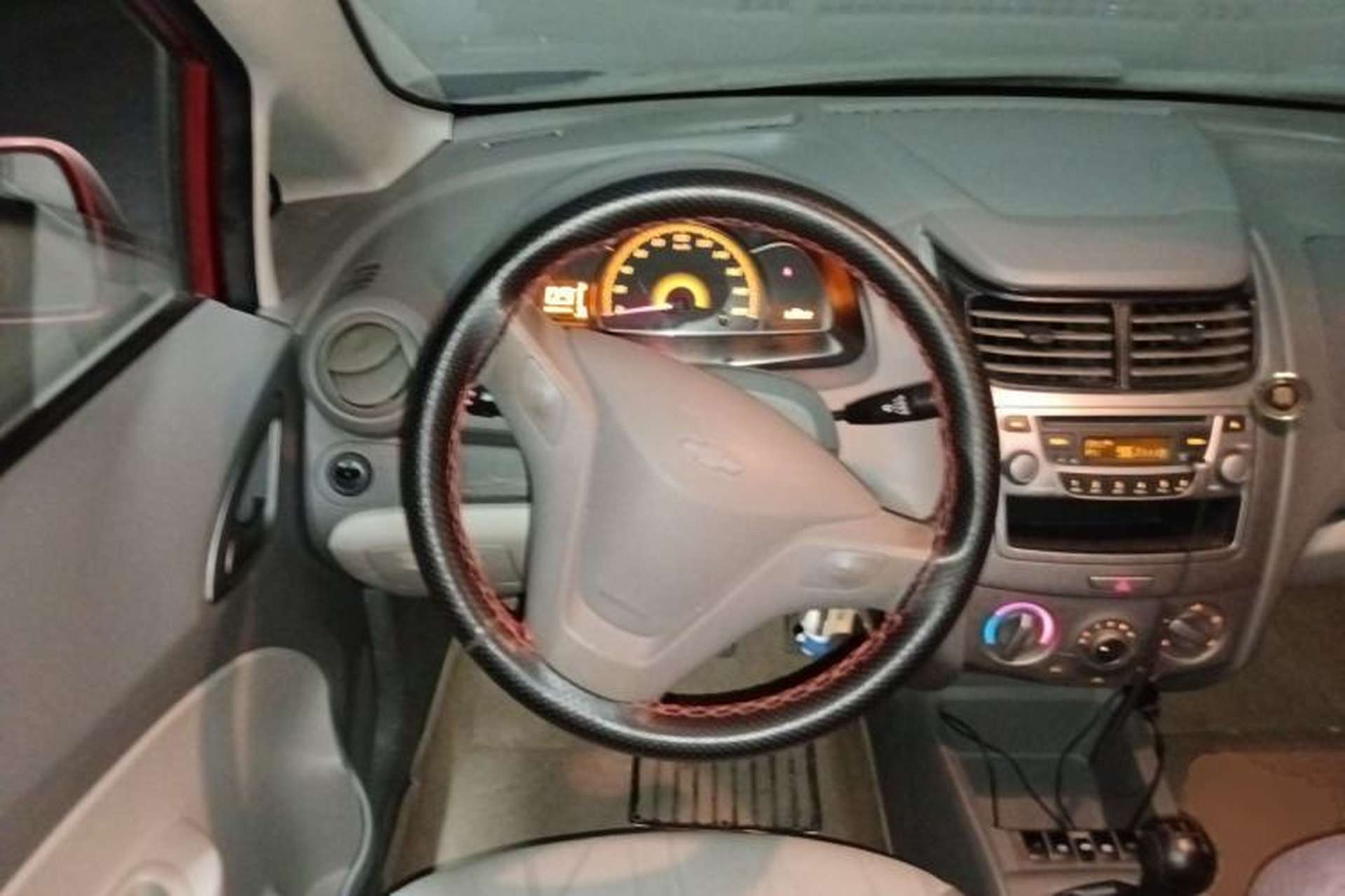 Used Chevrolet Sail 2013 Sedan 1.4L Manual Elegance Edition Steering Wheel