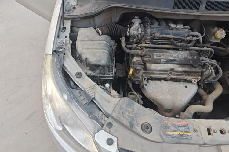 Used Chevrolet Sail 2013 Sedan 1.2L Manual Fashionable Happiness Edition Engine Bay Right