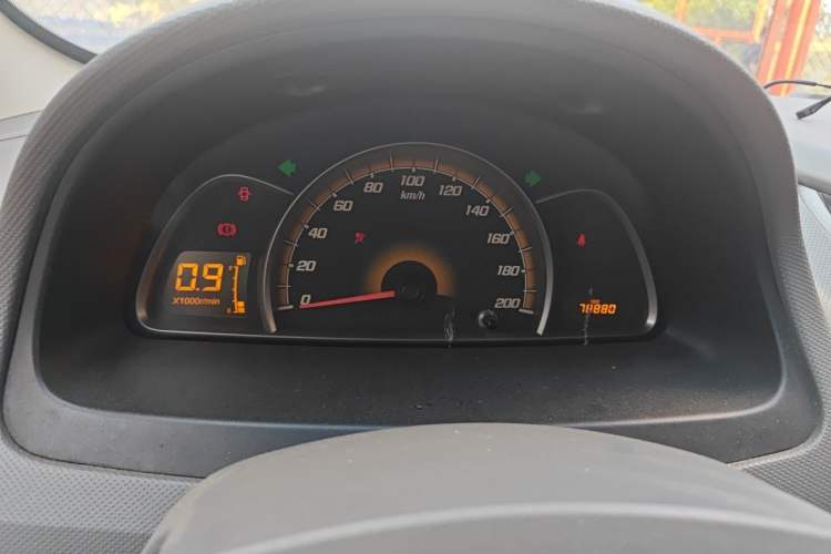 Used Chevrolet Sail 2013 Sedan 1.2L Manual Fashionable Happiness Edition Instrument Cluster